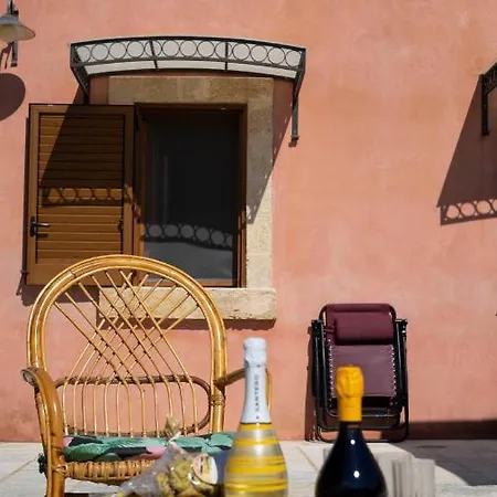 Eleonora Holiday home